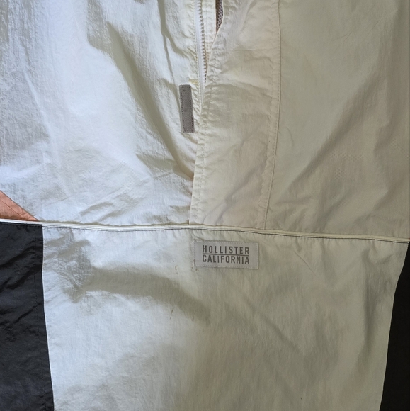 Colorblock Pullover Jacket - Picture 3 of 3